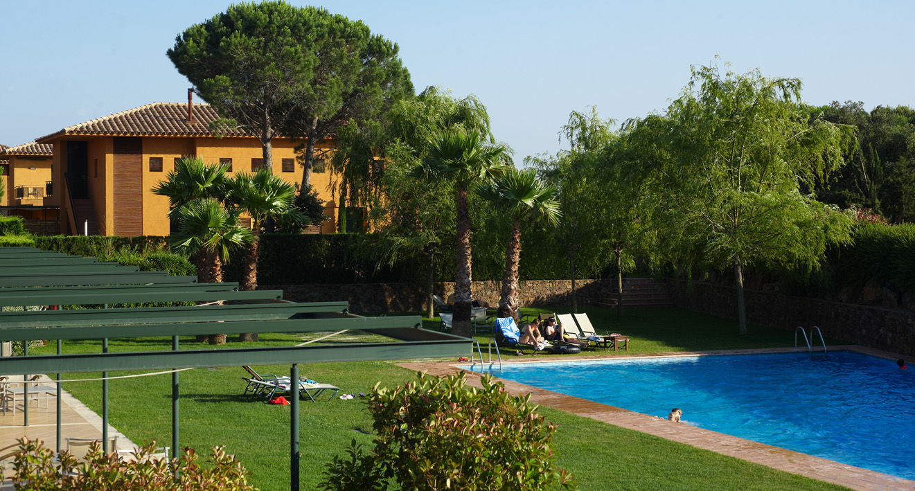 Apartahotel Suites Vila Birdie Навата Экстерьер фото