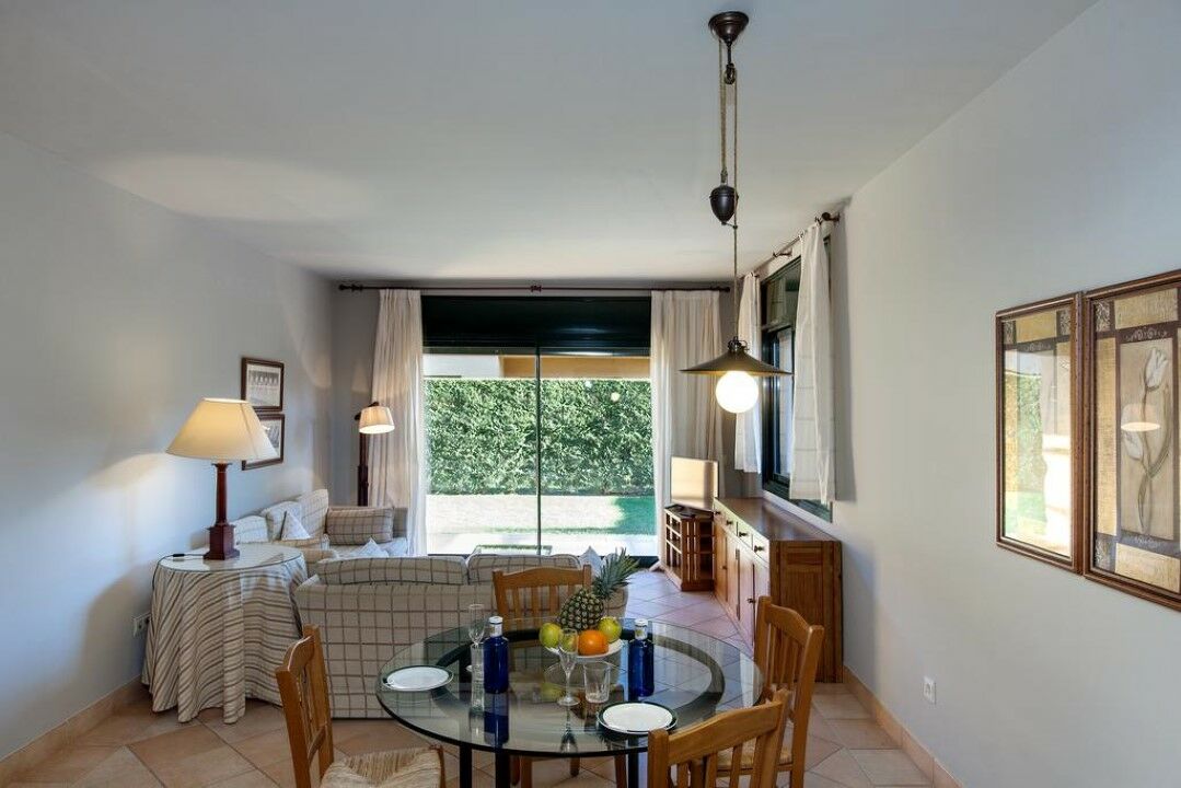 Apartahotel Suites Vila Birdie Навата Экстерьер фото